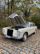 Mercedes-Benz 250 S - Mercedes-Benz 250 aus 1966: 250s