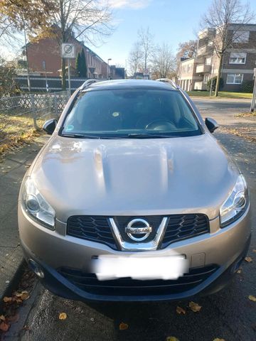 Nissan Qashqai+2