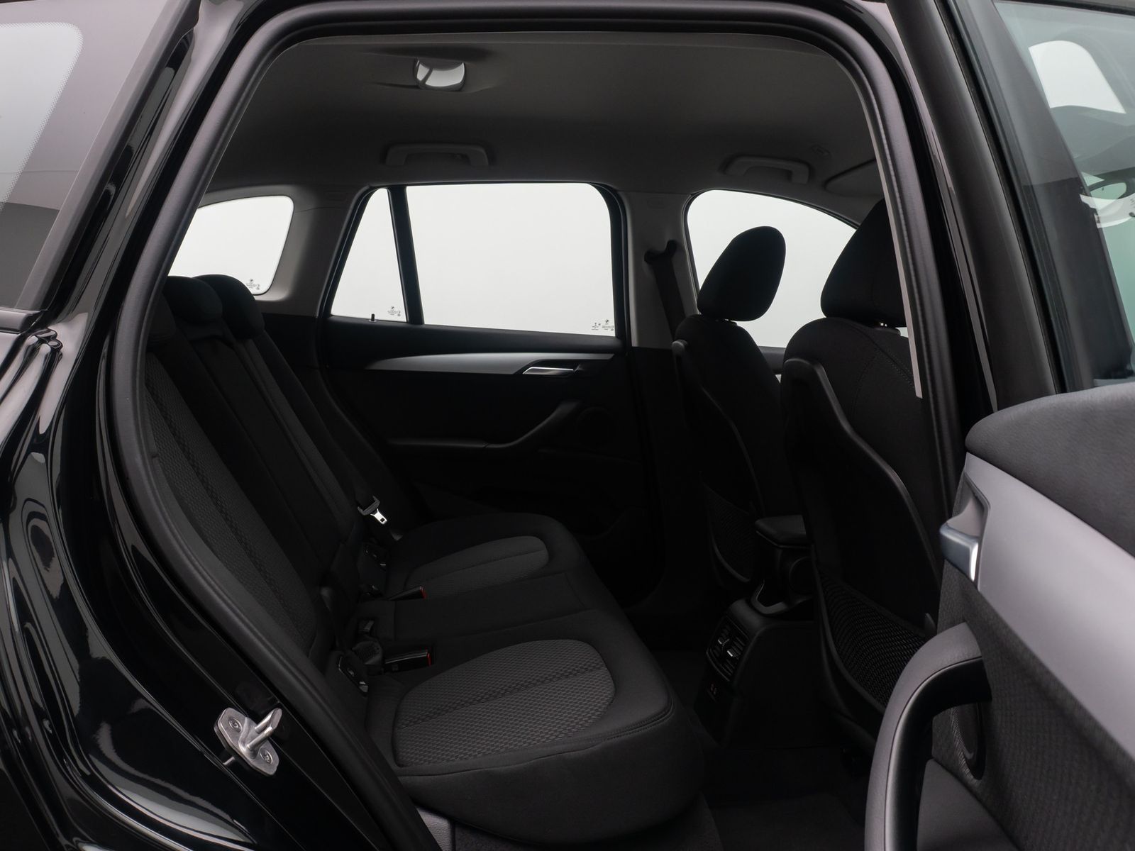 Fahrzeugabbildung BMW X1 xD25e Kamera DAB HiFi AHK Navi Geschwindigreg