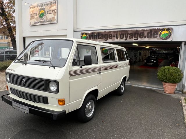 Volkswagen T3 - 9-Sitzer mit Fenstern - Spitzen Original !!