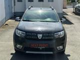 Dacia Sandero II Stepway Prestige - Dacia Sandero Gebrauchtwagen in Düsseldorf