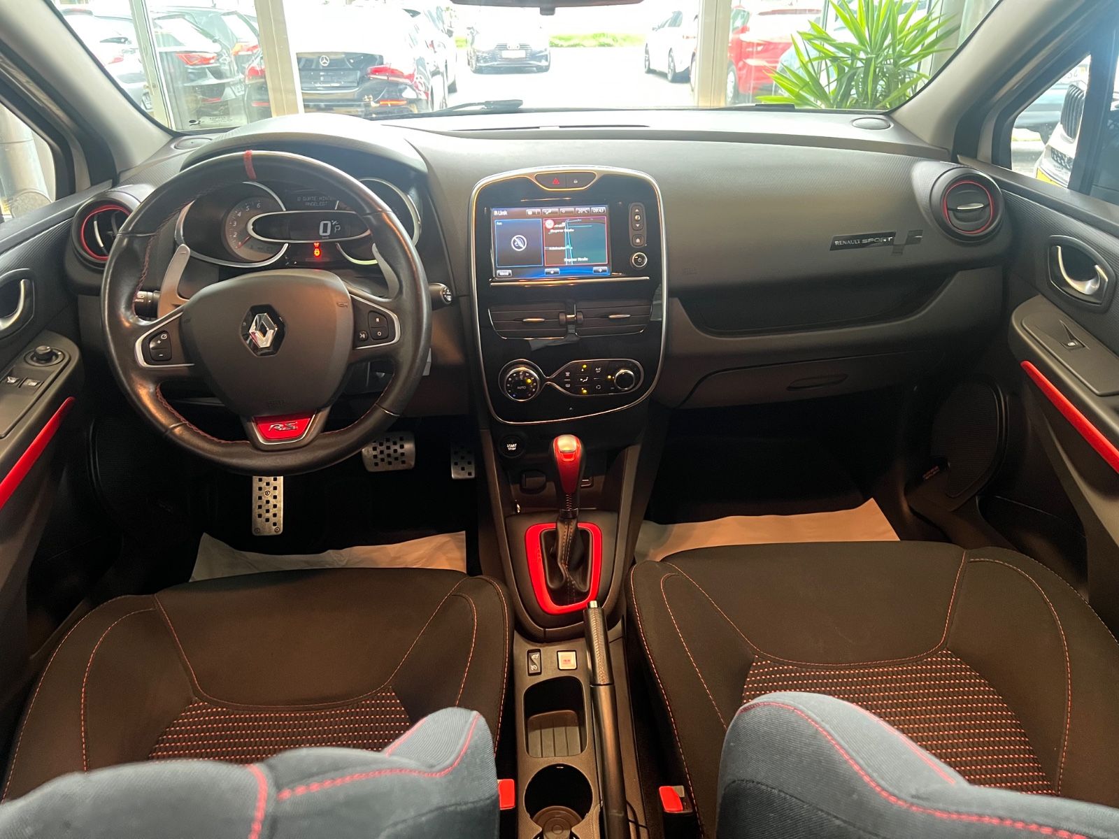Fahrzeugabbildung Renault Clio IV RS Renault Sport