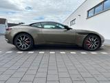 Aston Martin DB11 5.2 V12 AMR  - Aston Martin DB11