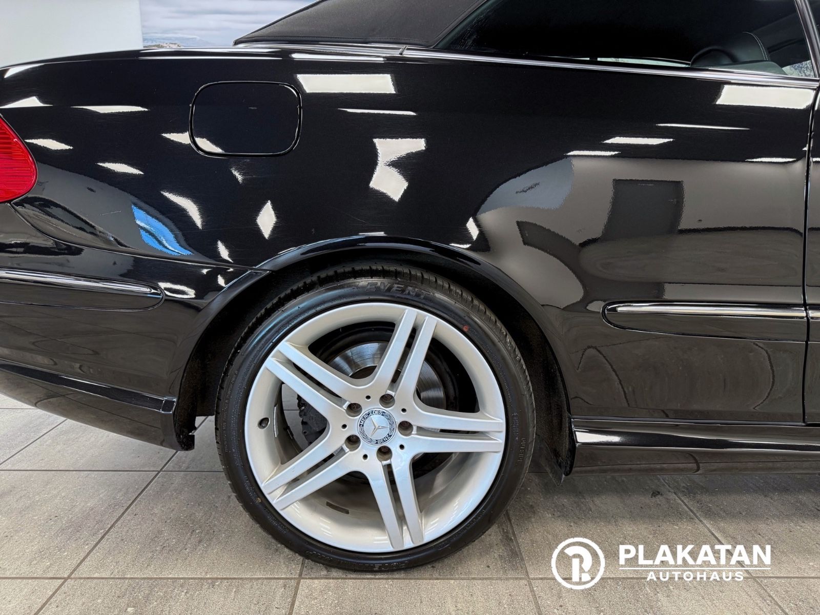 Fahrzeugabbildung Mercedes-Benz CLK 320 CDI Grand Edition 2Hand MB-Service AMG