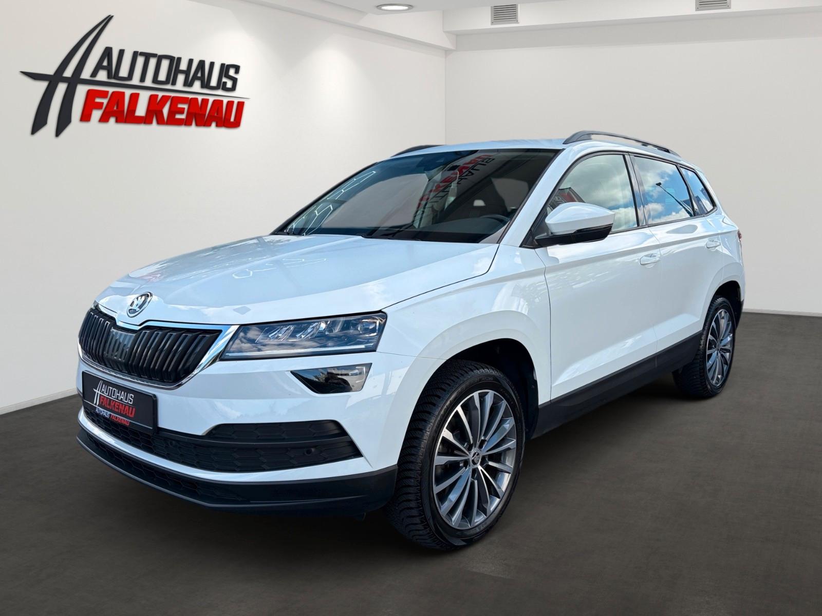 Skoda Karoq Style *CarPlay, Pano, AHK, Keyless, LED*