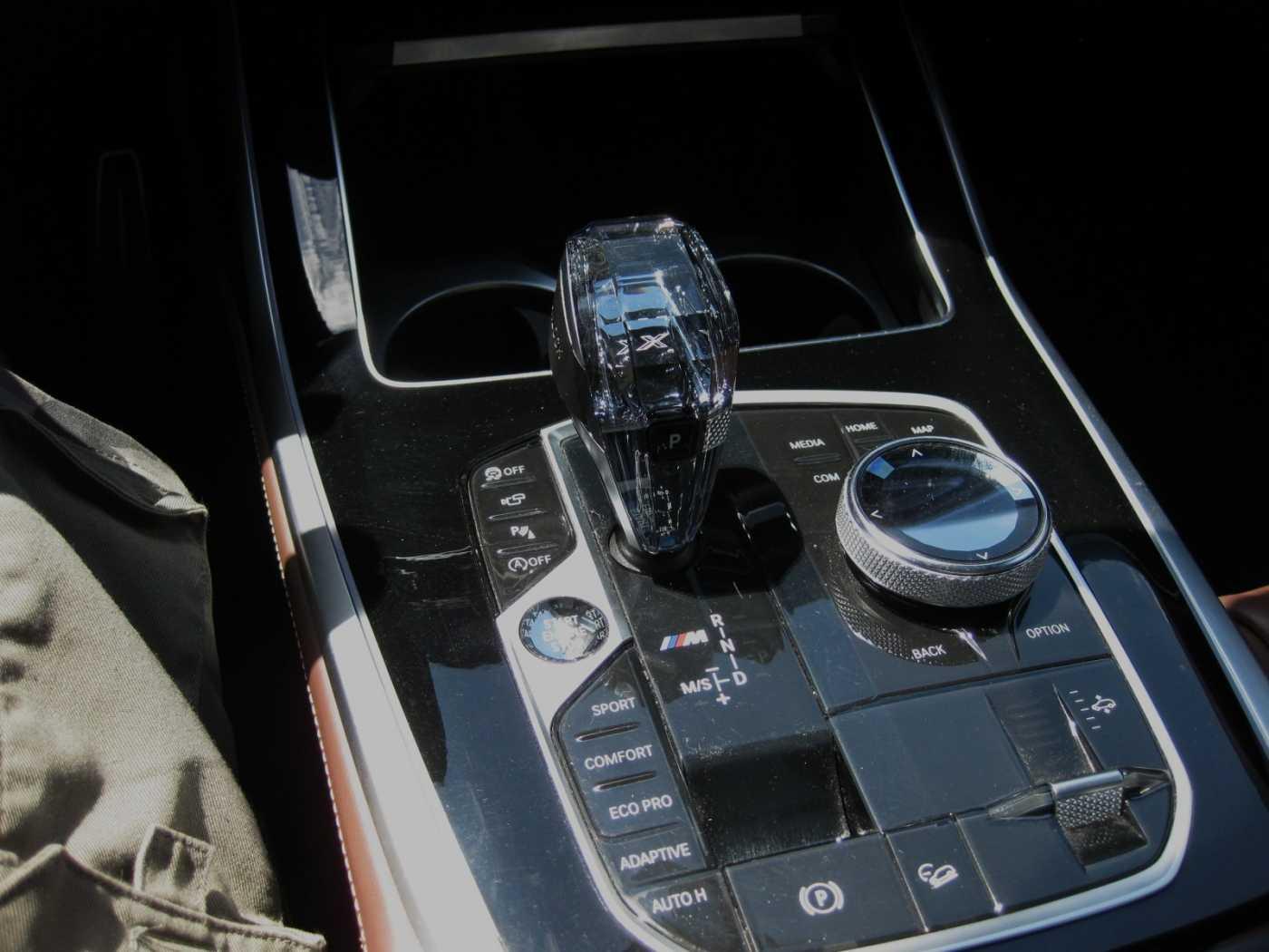 BMW X7 M50i dt.Fzg. Top Ausst.