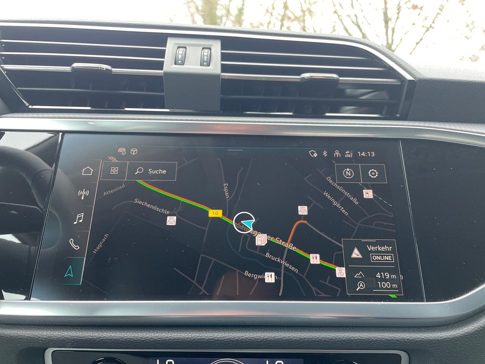 Q3 35 TFSI basis 1.5 TSI RFK 18 " AHK NAVI PDC