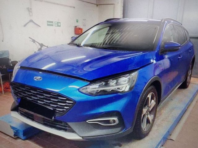 Ford Focus Turnier Active NAVI LED 1. Hand