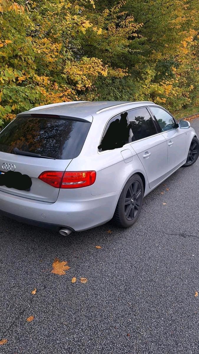 Audi Quattro 2011 — двигун 241 HP (177kW)