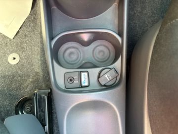 Fahrzeugabbildung Fiat 500 Cabrio Lounge MFL Blue&Me PDC Klima uvm