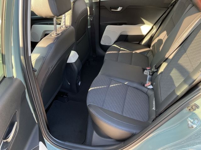 Fahrzeugabbildung Kia Stonic 1.0T 48V MILD-HYBRID GT-LINE *NAVIGATIONS