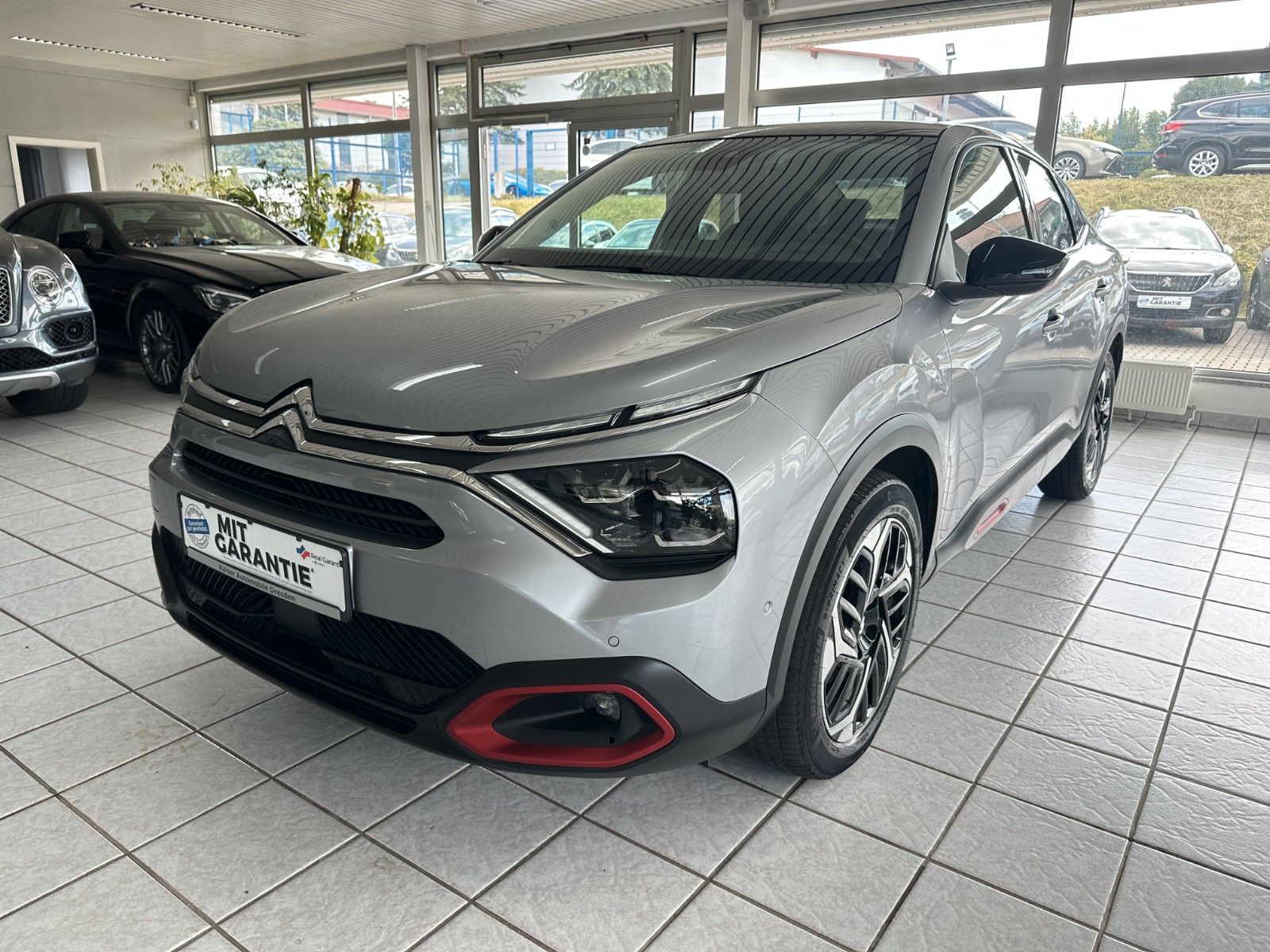 Citroën C4 X 1.2 PureTech Shine Pack