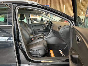 Seat Leon ST FR *LED*ACC*NAVI*ALCANTARA*PANO*