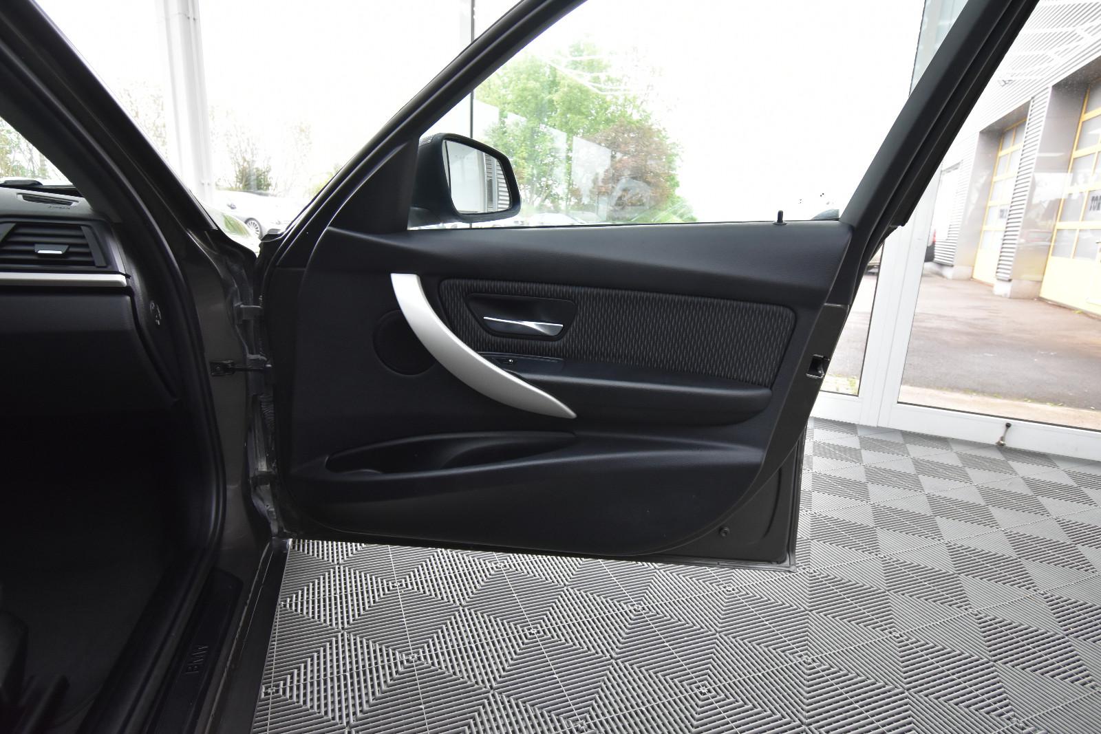 BMW 320i Touring F31 184 ch • 2ème main • Sièges chauffants • Hayon électrique