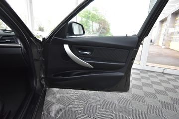 BMW 320 - 12