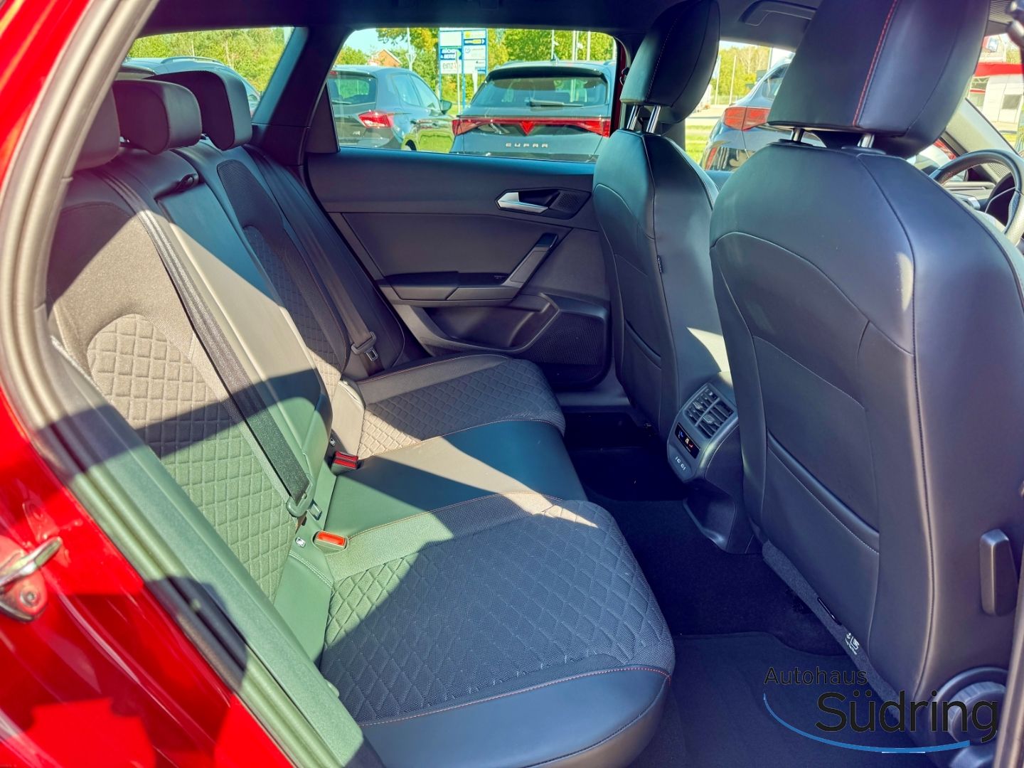 Leon ST 2,0 TDI FR DSG AHK Navi Rückfk. ACC
