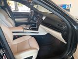 BMW 740d xDrive - - BMW 740: 740d Xdrive