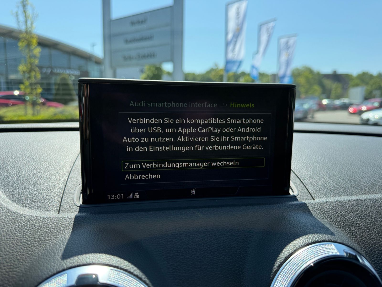 Fahrzeugabbildung Audi A3 Cabriolet S line 35 TFSI KAM LED NAVI