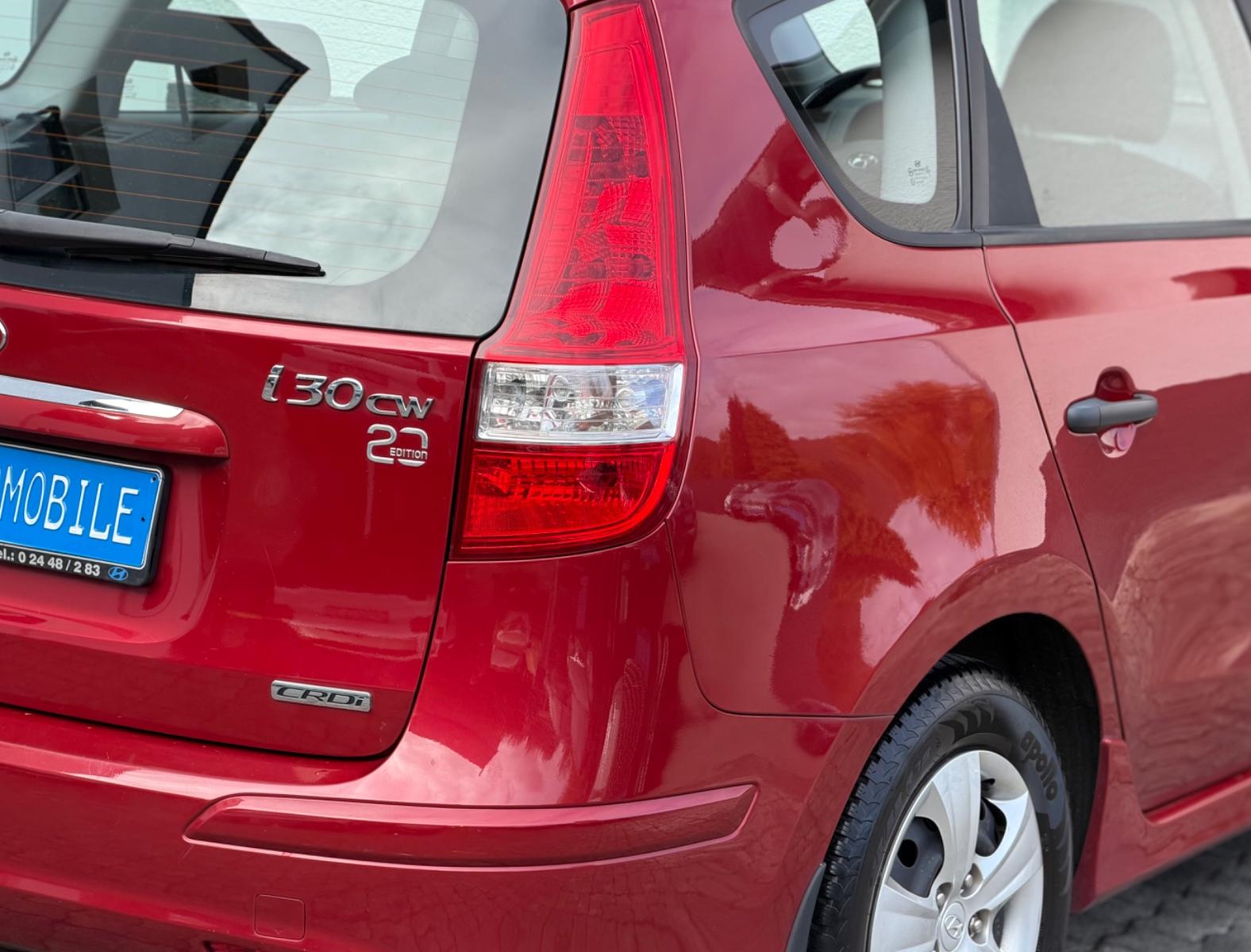 Hyundai i30 2011 — photo 7