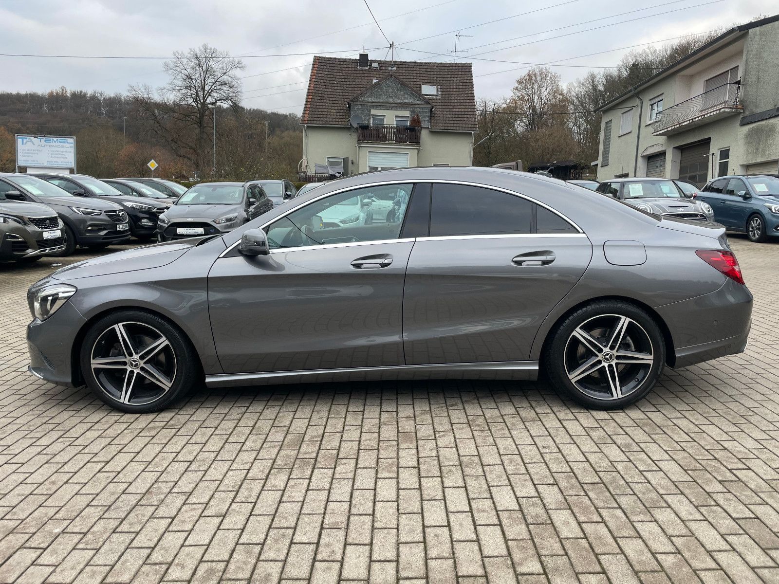 MERCEDES-BENZ CLA 200, 2019, Benzin, 156 PS