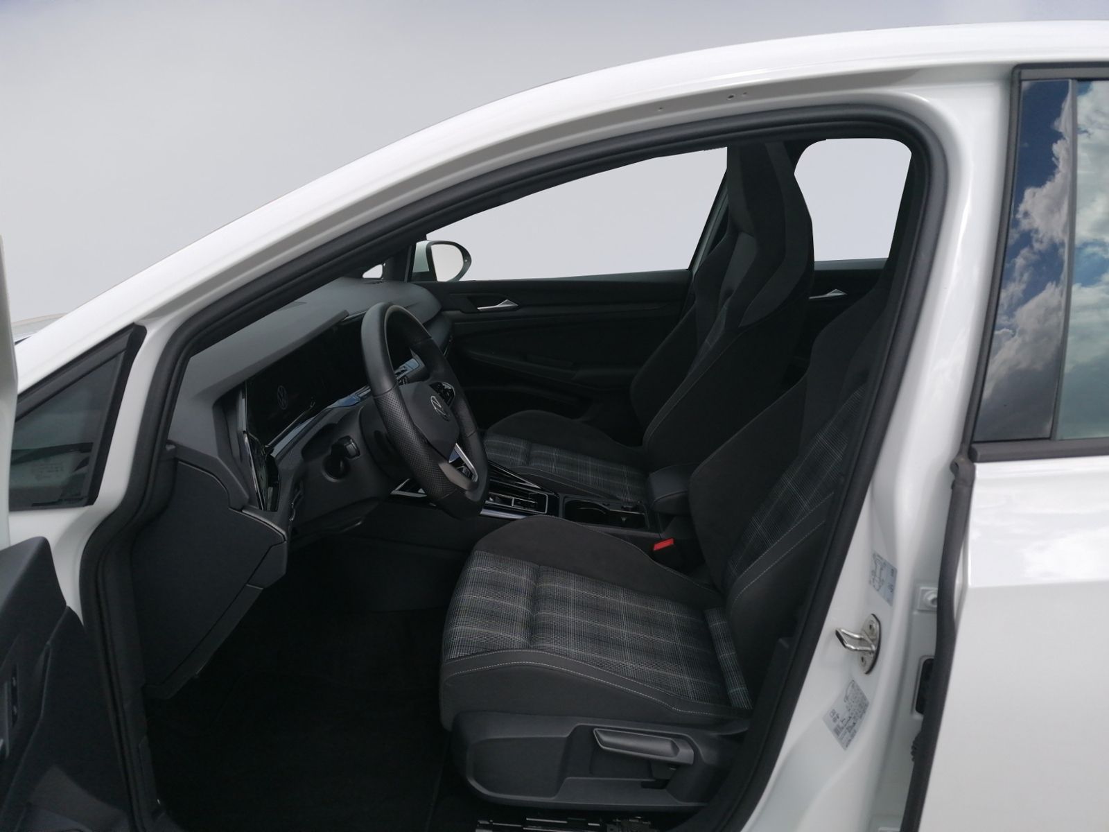 Golf VIII GTD DSG PANO+KAMERA+AHK