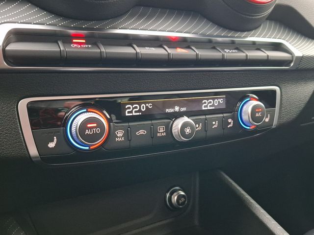 Q2 35 TFSI S line, Matrix, Navi, AHK