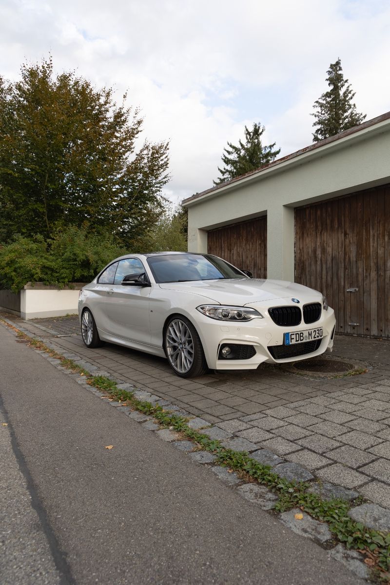 2017 BMW 230