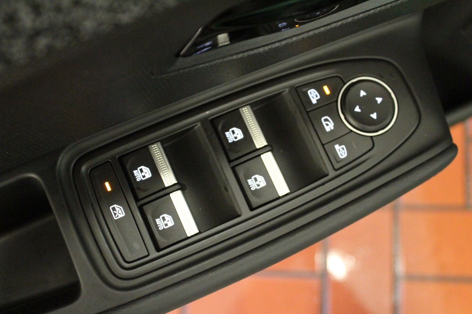 Fahrzeugabbildung Renault Clio VI TCe 115 Techno*Winter-Paket* #15688