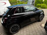 Fiat 500e "la Prima" Limousine 42 kWh La Prima - gebrauchte Fiat 500e aus dem Jahr 2022