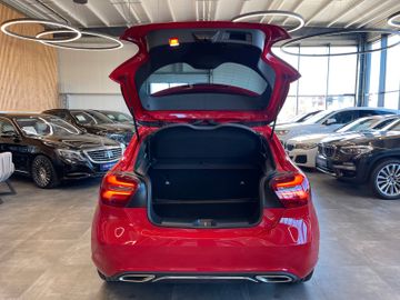 Mercedes-Benz A 180 CDI Aut. *PANO*LED*NAVI*SHZ*TEMPOMAT*