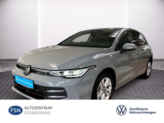 Volkswagen Golf 1.5 TSI LIFE AHK STDHZG HUD NAVI GJR
