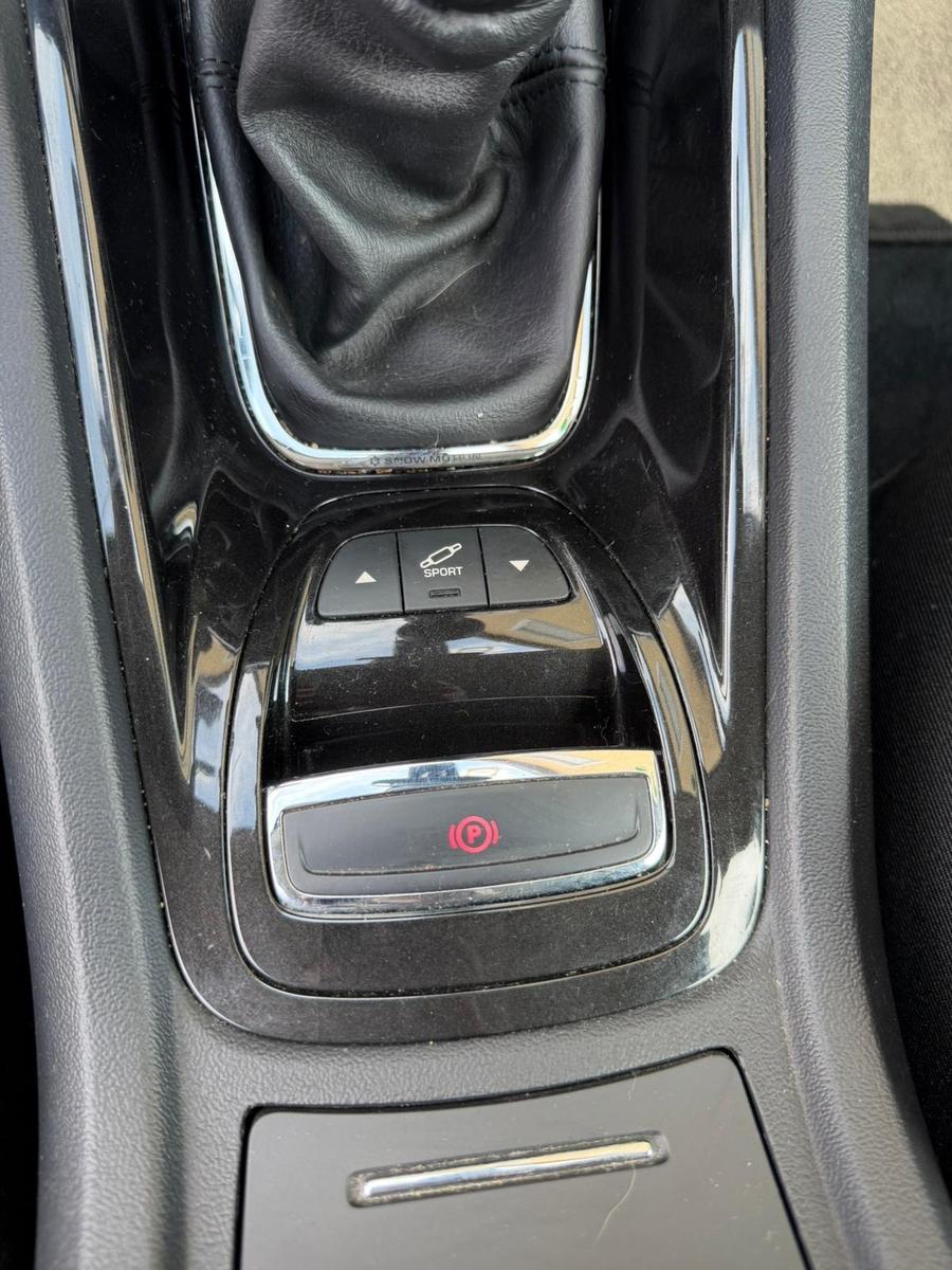 Citroën C5 Tourer Exclusive*MASSAGE*2x PDC*TEILLEDER*
