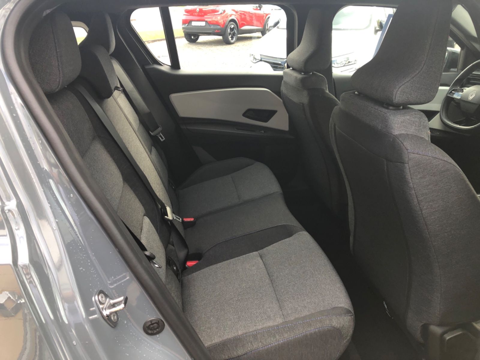 Renault R 4 - Bild 19