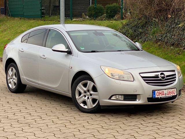 Opel Insignia A Lim. 2,0 CDTI Edition SHZ+Navi+WR !!!