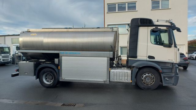 Mercedes-Benz 1846 Actros ISOLIERT