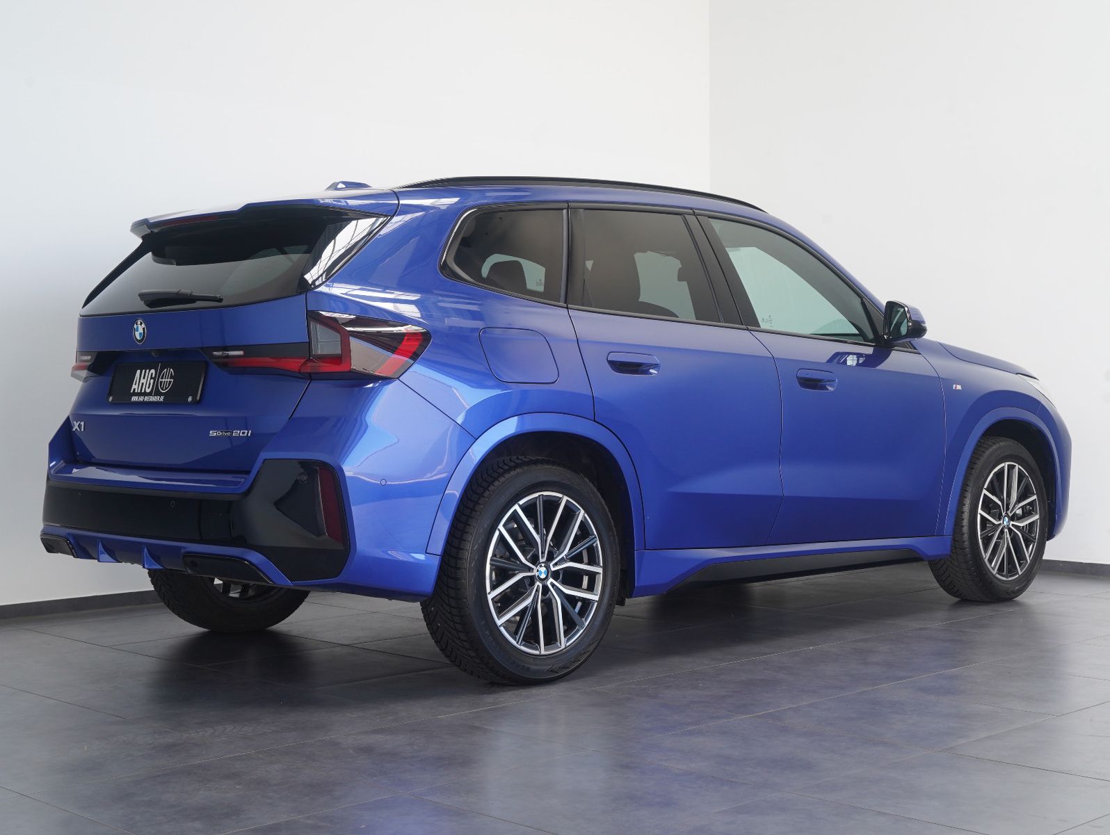 Fahrzeugabbildung BMW X1 20i Mild-Hybrid sDrive M Sport