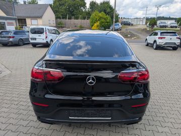 Mercedes GLC 200 - 4