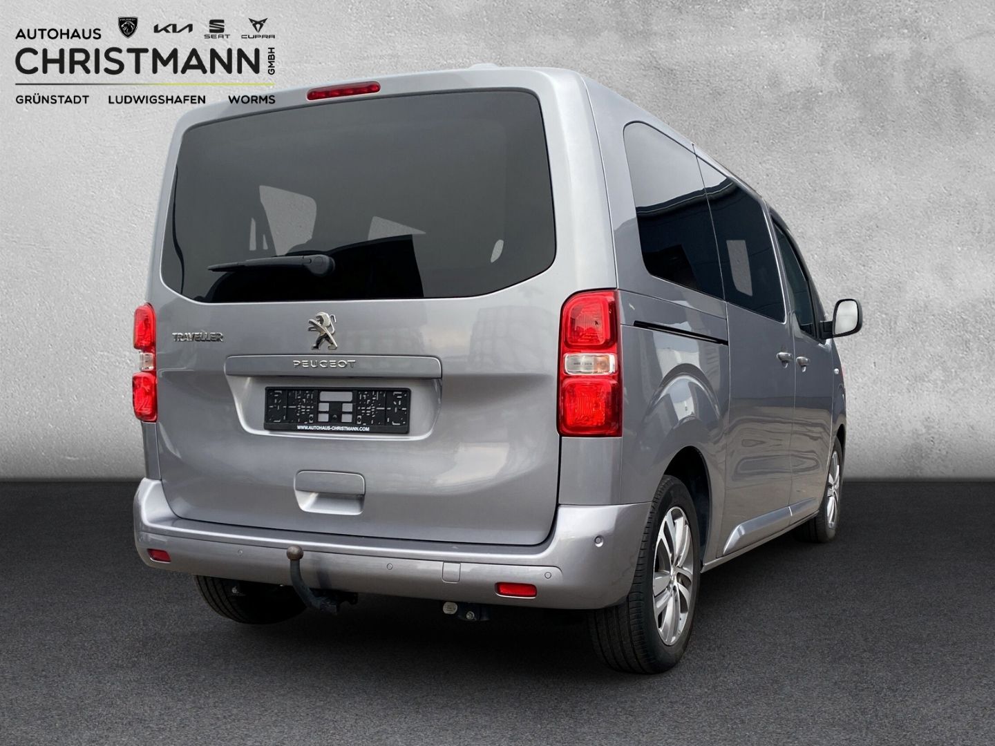 Fahrzeugabbildung Peugeot Traveller Active L2 2.0 BlueHDi 180 *Xenon*AHK