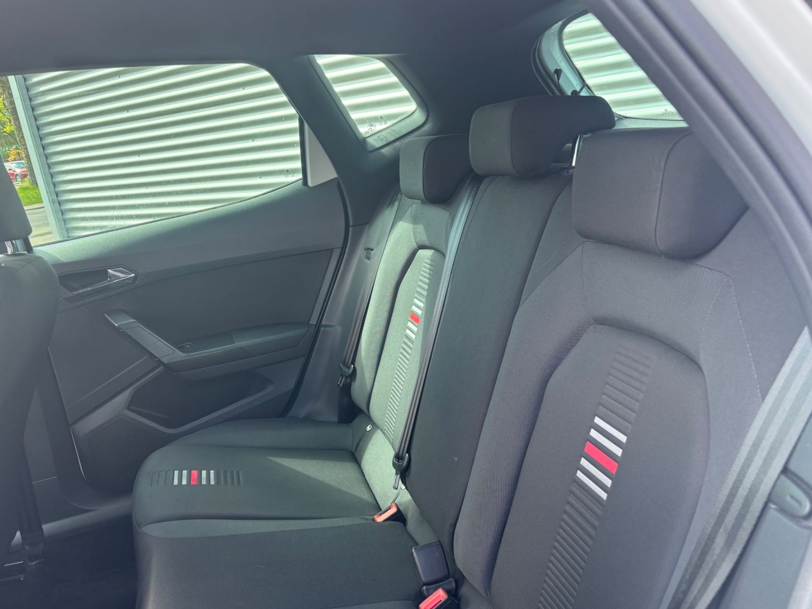 Fahrzeugabbildung SEAT Arona 1.6 TDI FR