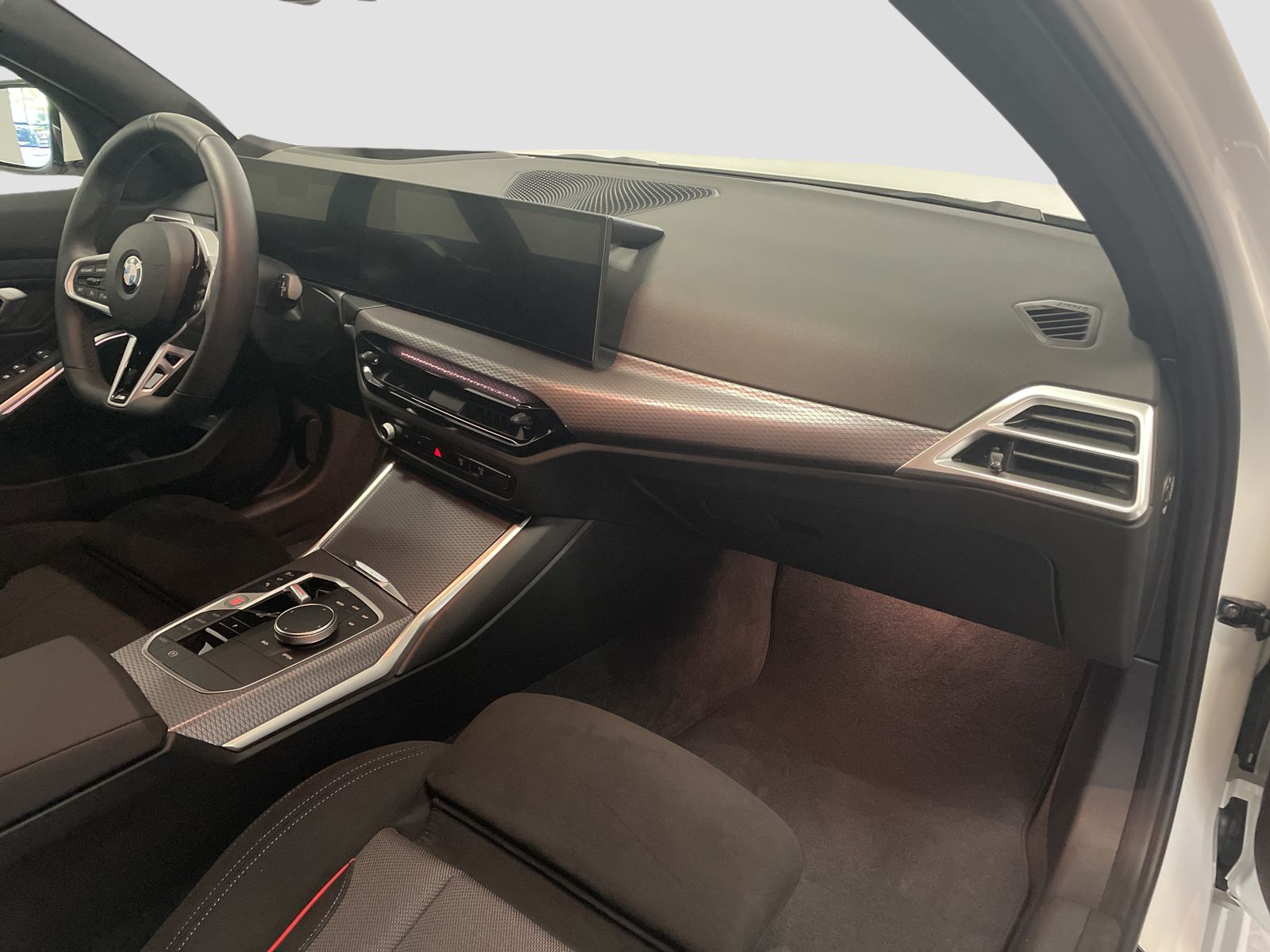 BMW 320 - Bild 11