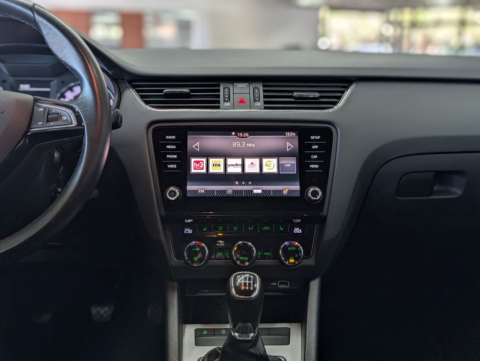 Fahrzeugabbildung SKODA Octavia 1.0 TSI Tour TEMP LED SHZ APP