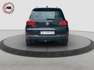 Volkswagen Tiguan - 5