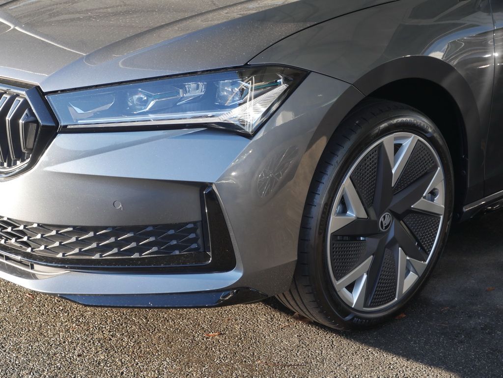 Skoda Superb - Bild 12