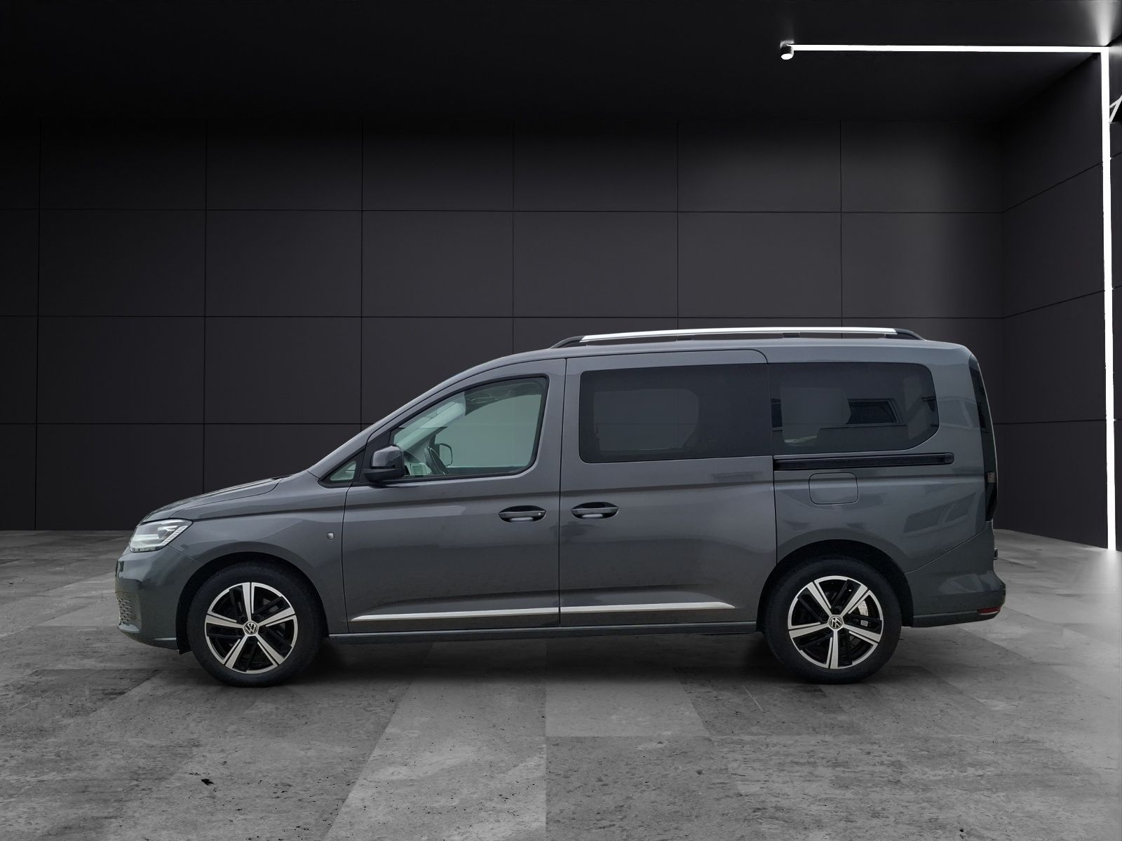 Fahrzeugabbildung Volkswagen Caddy Maxi TDI Style DSG LED AHK Navi AID ACC PD