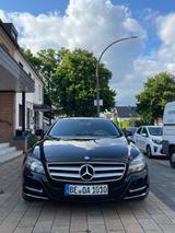 Mercedes-Benz CLS 350 CDI BlueEFFICIENCY - - Mercedes-Benz CLS 350: Blueefficiency