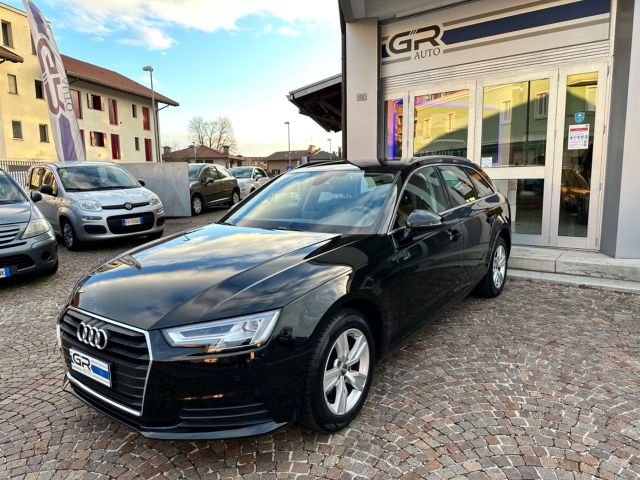 Audi A4 Avant 35 TDI S tronic Business Sport