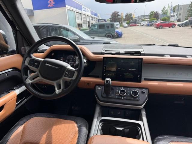 Land Rover 110 P400 X-Dynamic HSE/Black-Tan/Sperrdiff"/20'" – 13