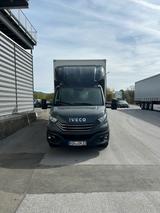 Iveco Daily 35S18 Hi-Matic Koffer Grau Mineral - Iveco Gebrauchtwagen von 2023