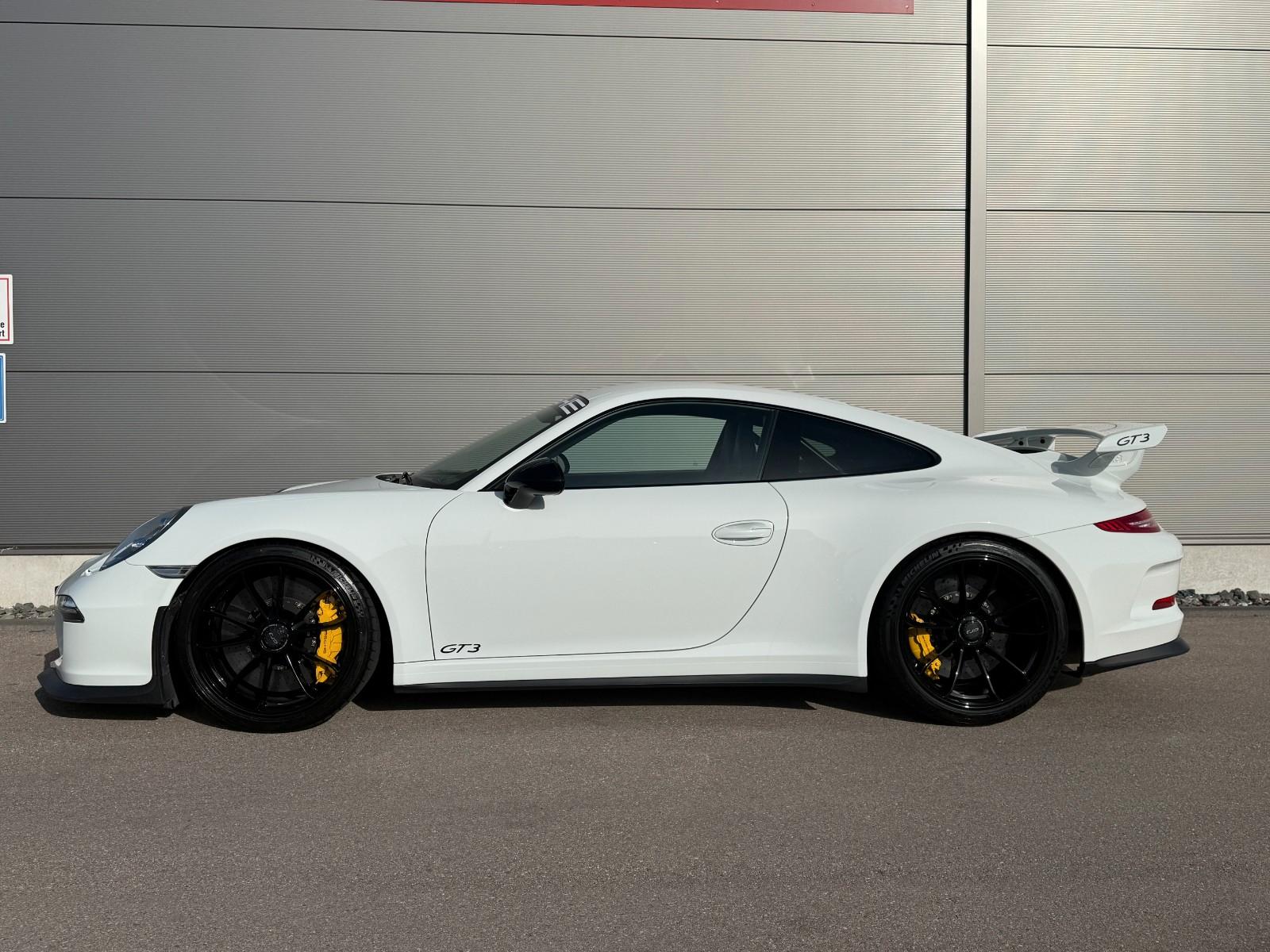 Porsche 911 GT3 CLUBSPORT KERAMIK AKRAPOVIC APPROVED'27