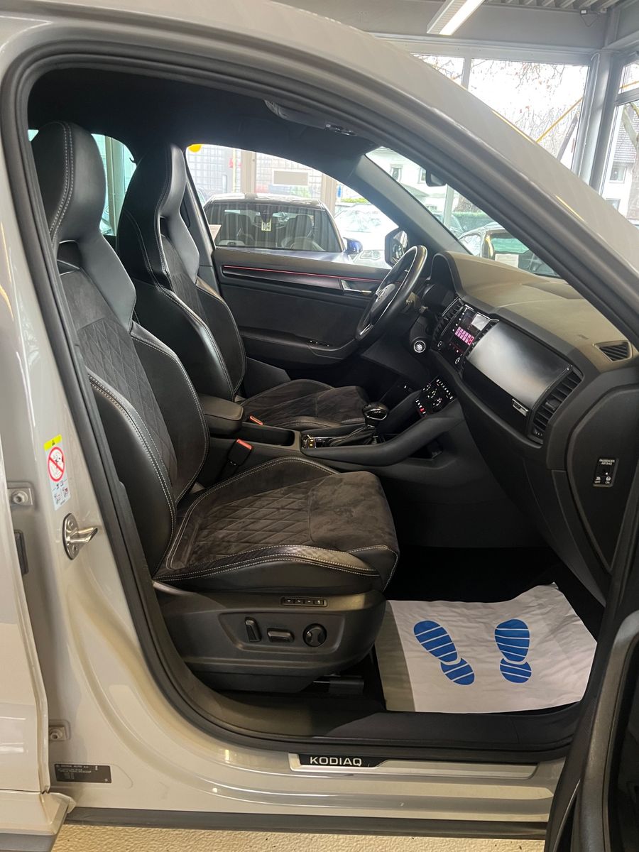 Fahrzeugabbildung SKODA Skoda Kodiaq * SPORTLINE * 4x4* RS SITZE *